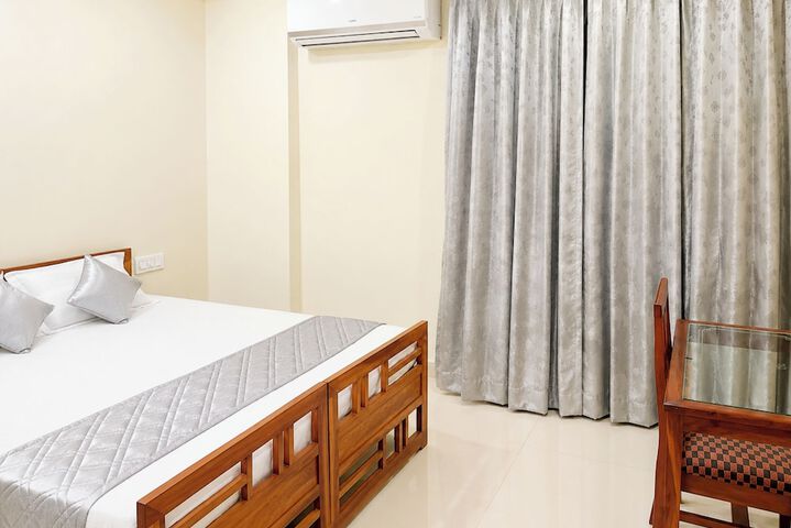 Hotel Tourist In