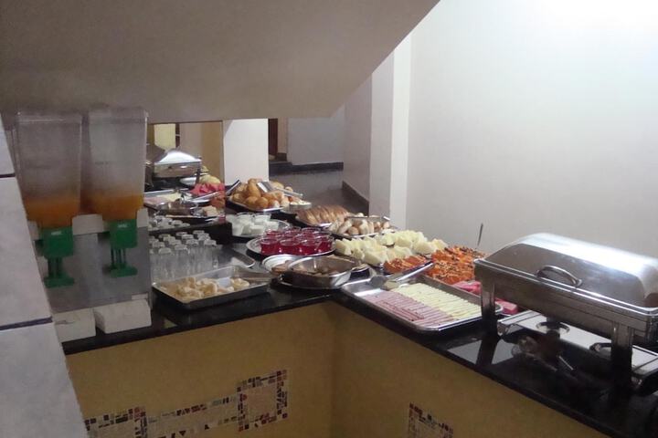 Dining 56 of 64
