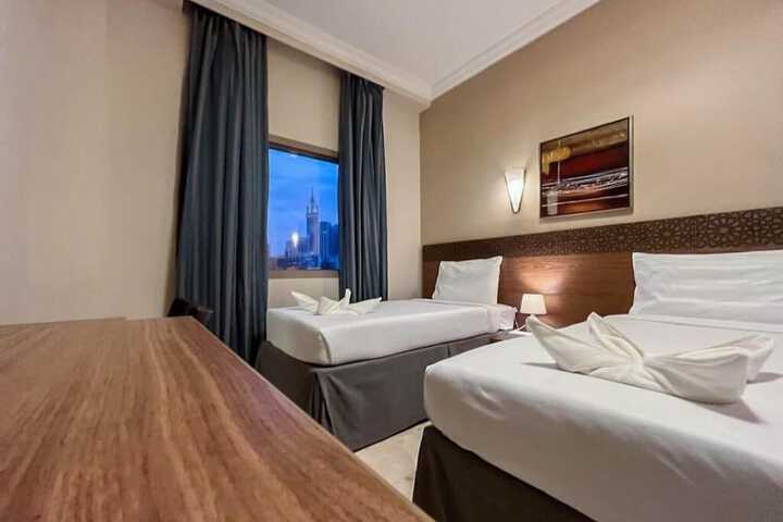 Room 26 of 37