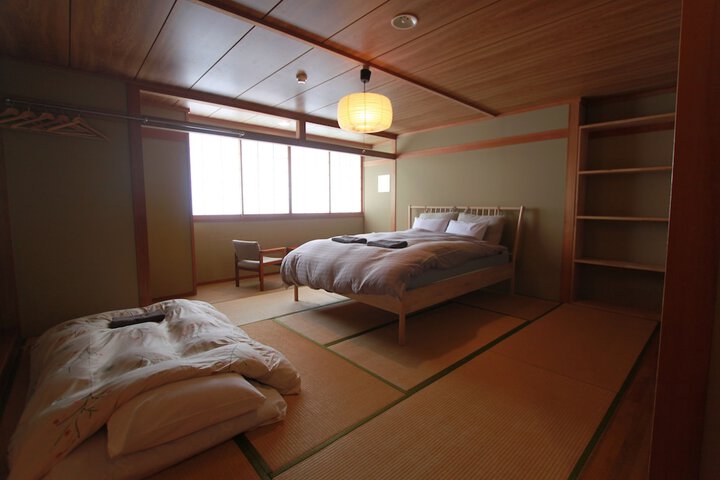 Room 16 of 57