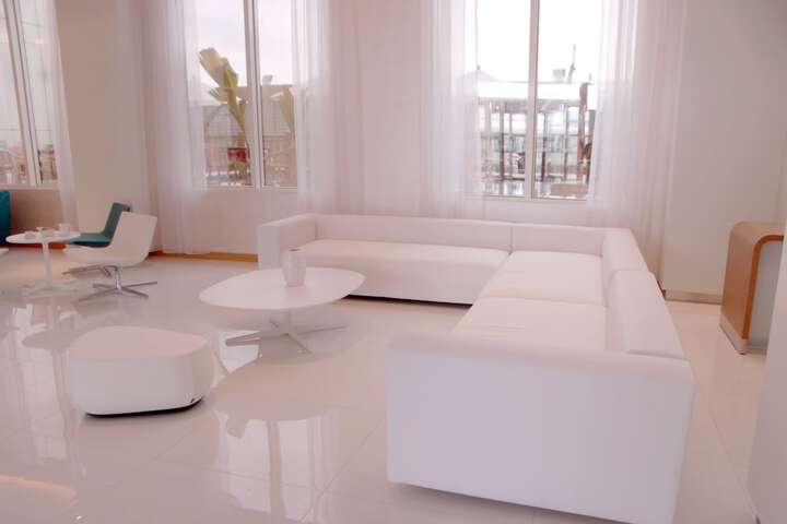 Hotel Interior 3 of 85