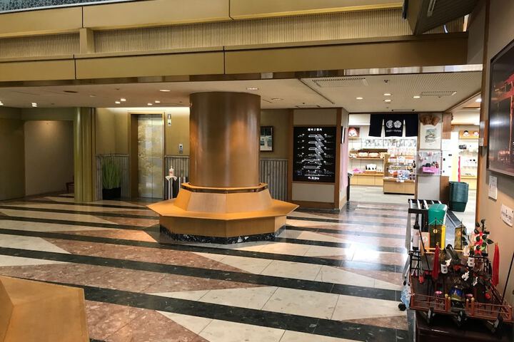 Lobby Photos