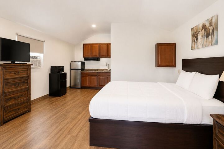 Room 7 of 37
