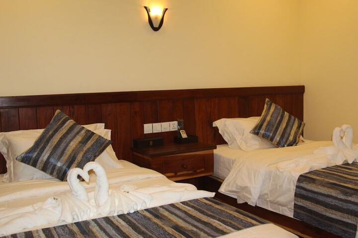 Room 8 of 21