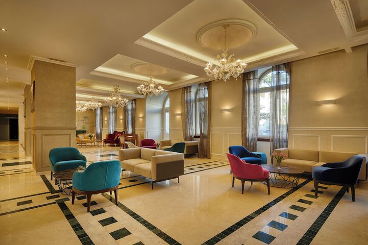 Hotel Lobby