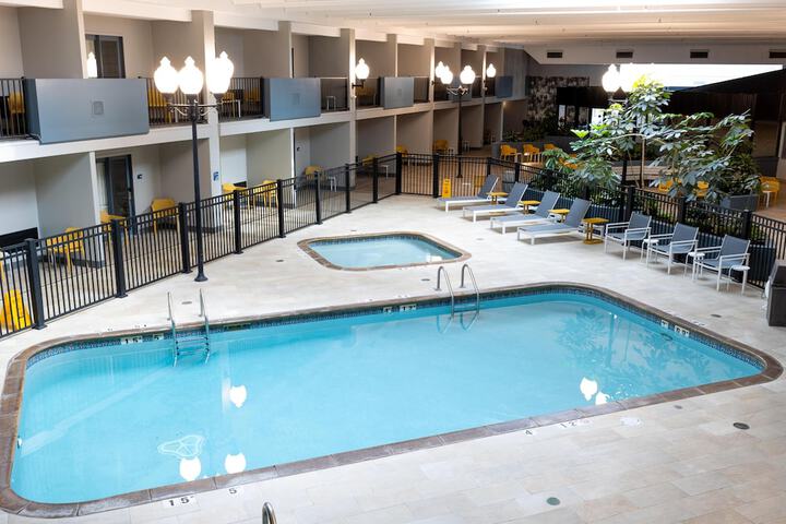 Hotel with Pool