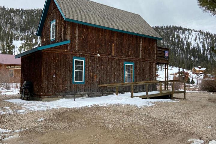 Photo 4