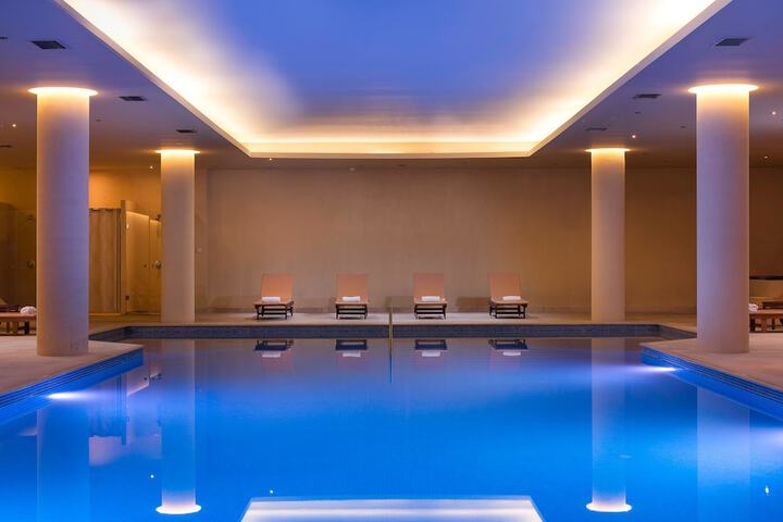Pool 86 of 227