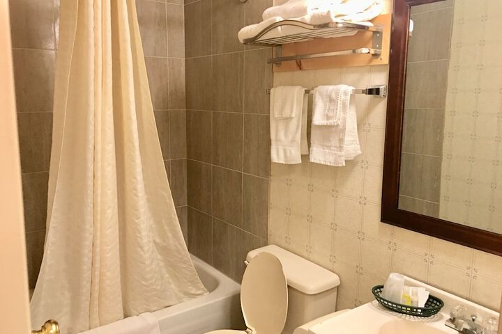 Room 41 of 67