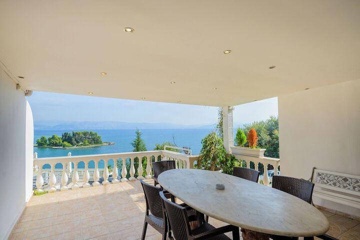 Terrace/Patio 59 of 61