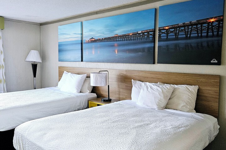 1 King Bed (1 of 31)