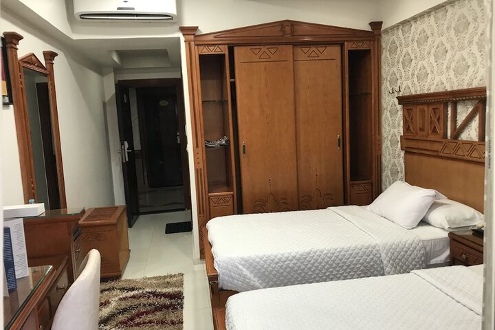 Room 7 of 46