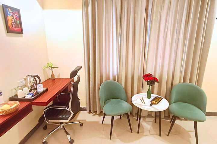 Room 12 of 95