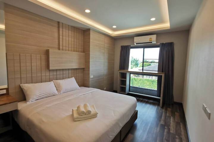 Room 5 of 55