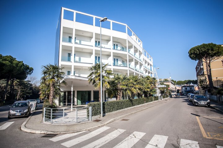 General 86 of 92