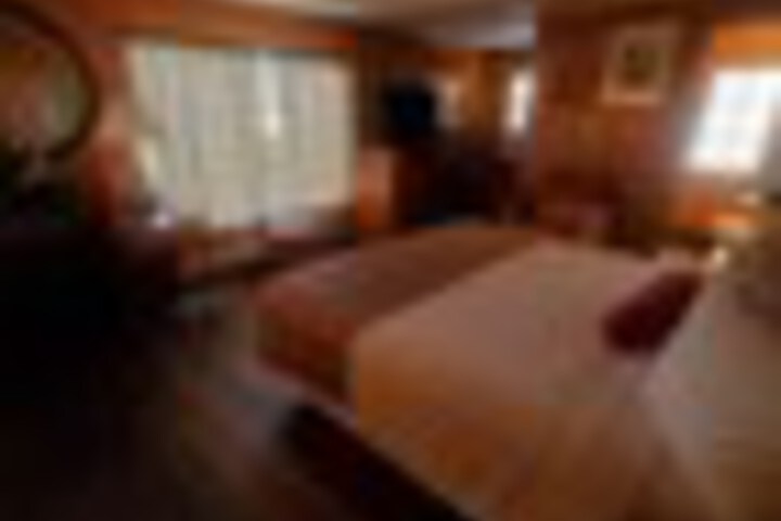 Room 23 of 54