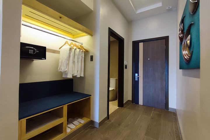 Room 47 of 113