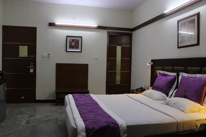 Room 21 of 67