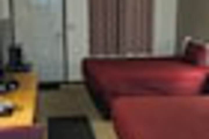 Room 35 of 210