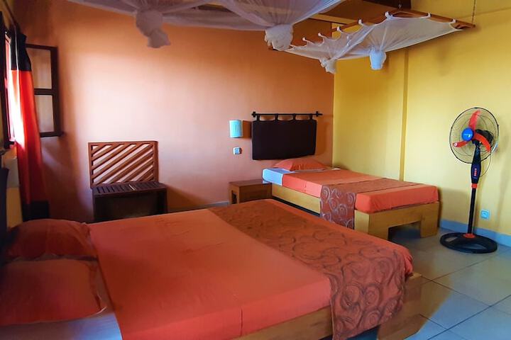 Room 15 of 47