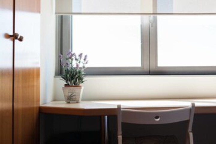 Room 6 of 14