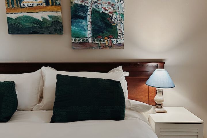 Room 20 of 39