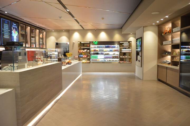Snack bar