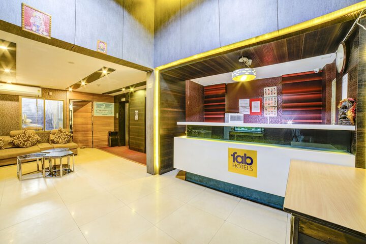 FabHotel Silk Route