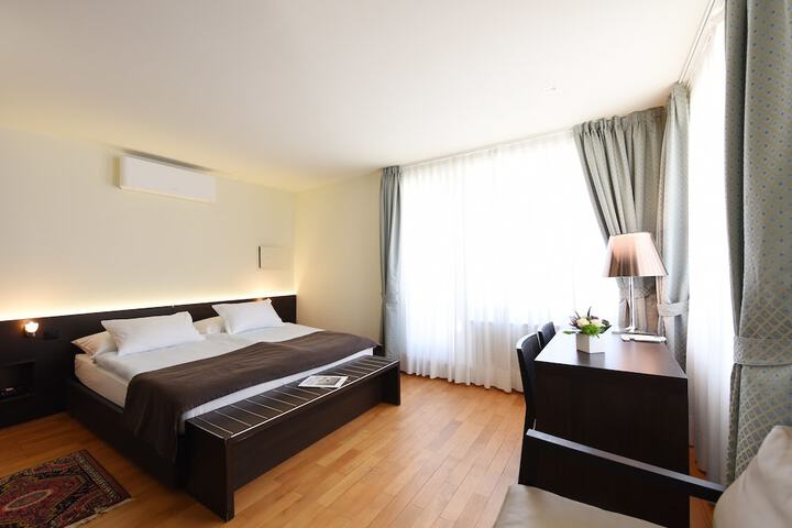 Room 12 of 55
