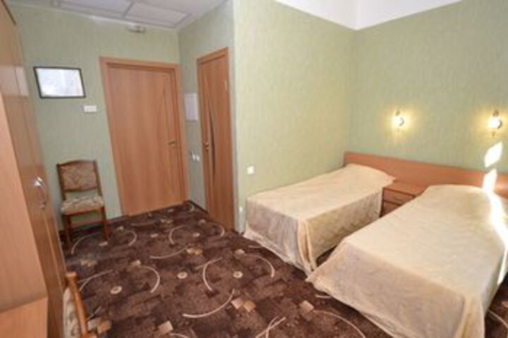 Room 15 of 30
