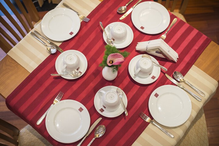 Breakfast/Coffee Service 50 of 104