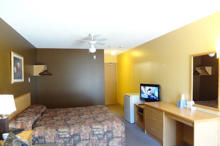 Room 18 of 63