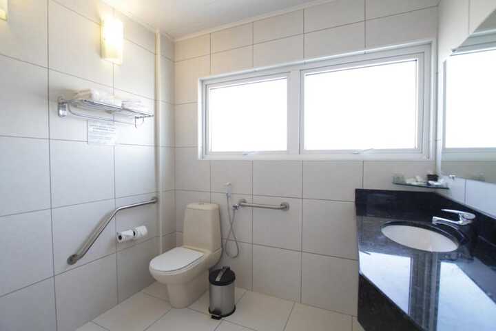 Room 15 of 39