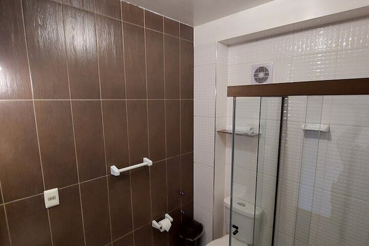 Room 16 of 21