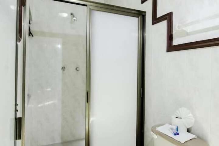 Room 20 of 36