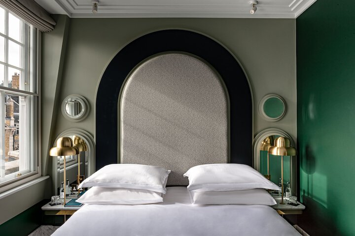 Room 21 of 56