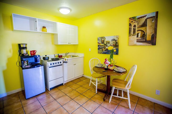 Private kitchenette