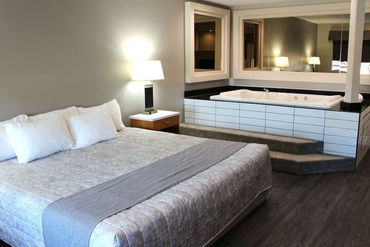 Room 10 of 45