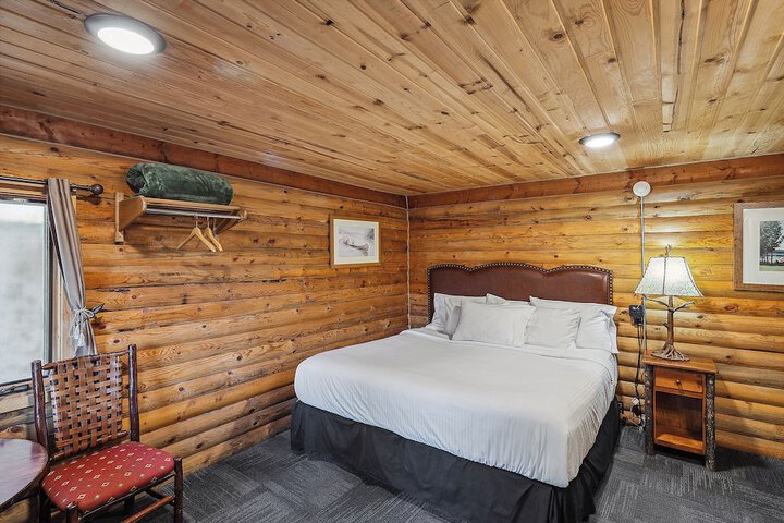 Room 9 of 52