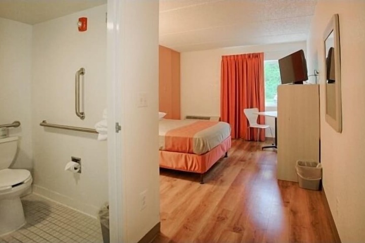 2 Double Beds (20 of 21)