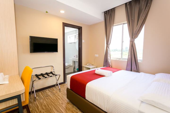 Room 52 of 90