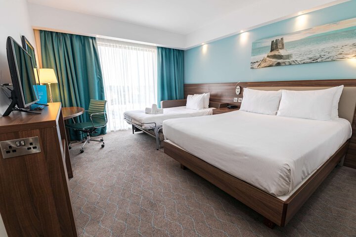 Room 11 of 52