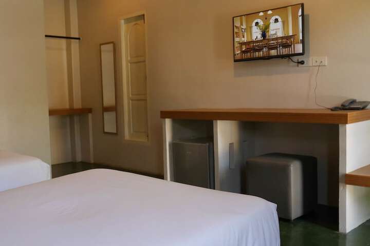 Room 10 of 88