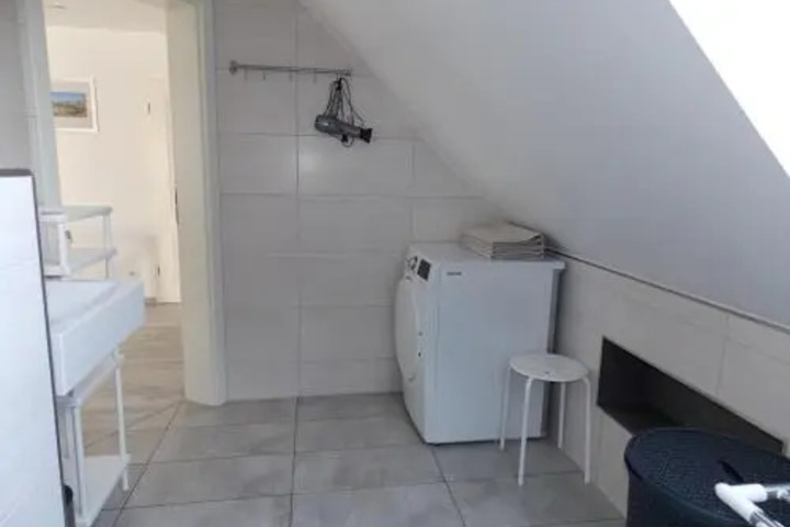 Room 7 of 19