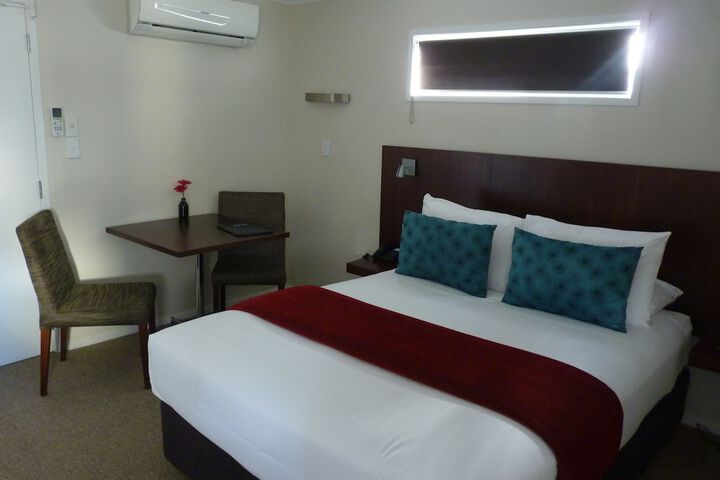 Exterior of Astra Motor Lodge