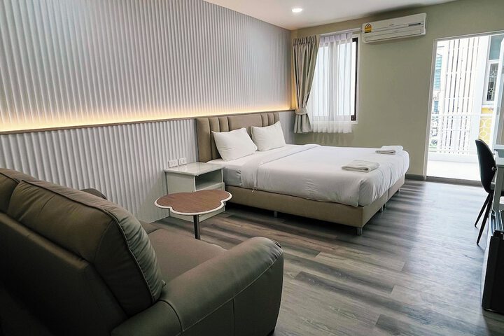 Room 5 of 45