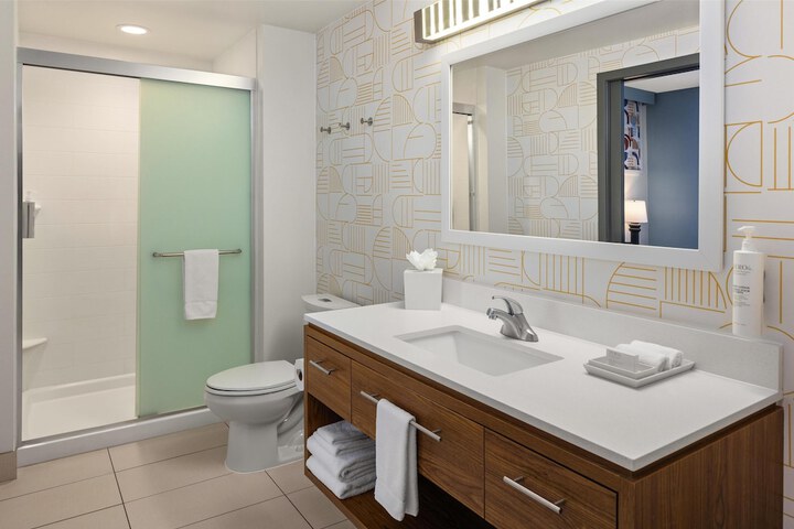 Bathroom shower