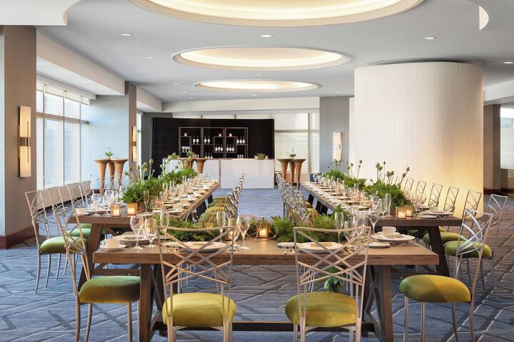 Banquet hall
