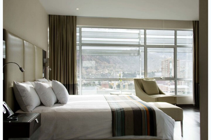 Room 13 of 61