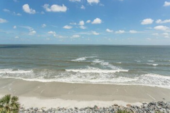 Beach 27 of 45
